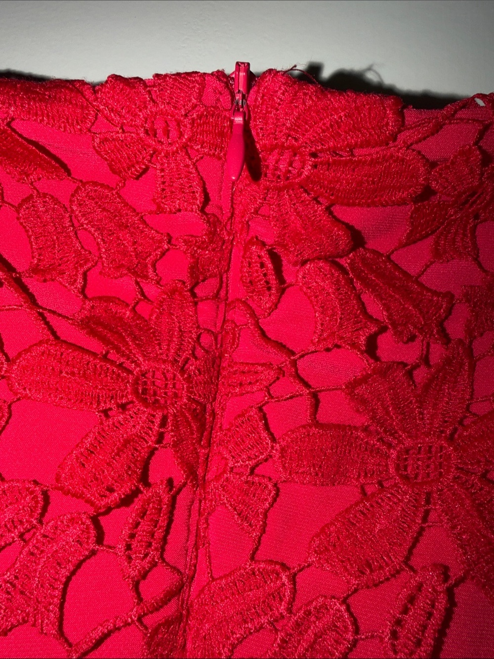 Lauren Ralph Lauren Red Floral Lace Midi Dress - Picture 7 of 9